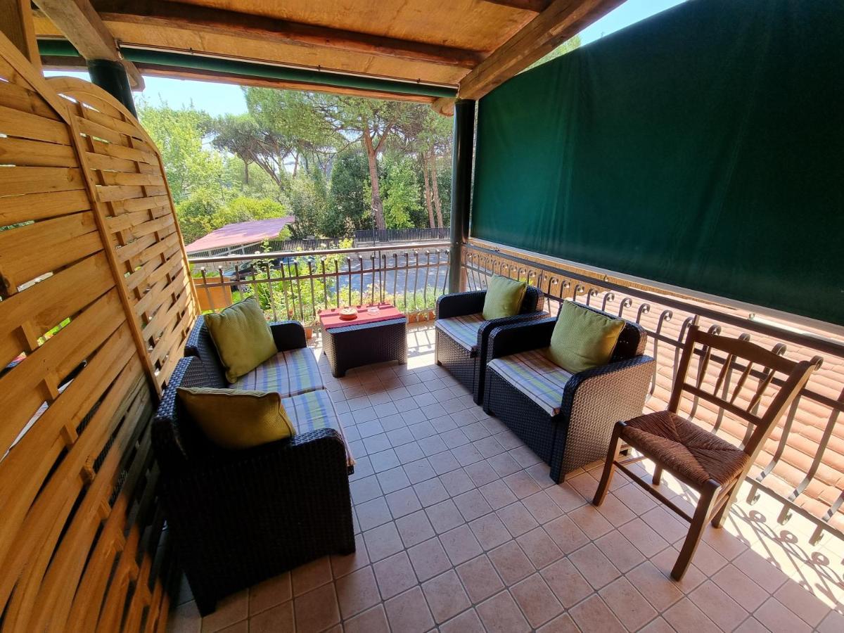 Il Casale Nel Parco Guesthouse Rom Exteriör bild